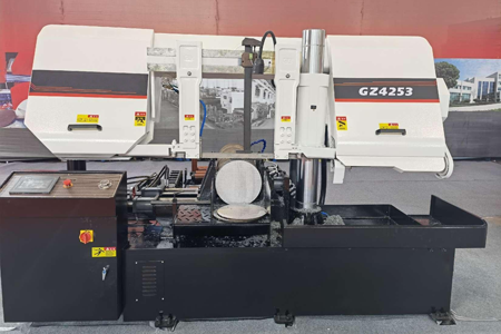 Fully Automatic PLC Control Horizontal Straight Cutting Bandsaws GZ4253