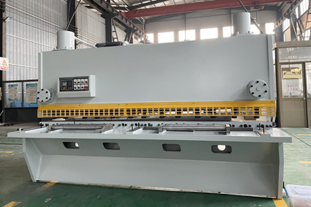 QC11Y-16×3200 Hydraulic Guillotine Type Shearing Machine